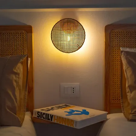 Due Passi Dal Mare Guest house *